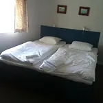 Det Lille Hotel 2*